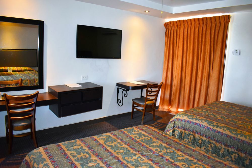 מקסיקלי Hotel Siesta Real מראה חיצוני תמונה